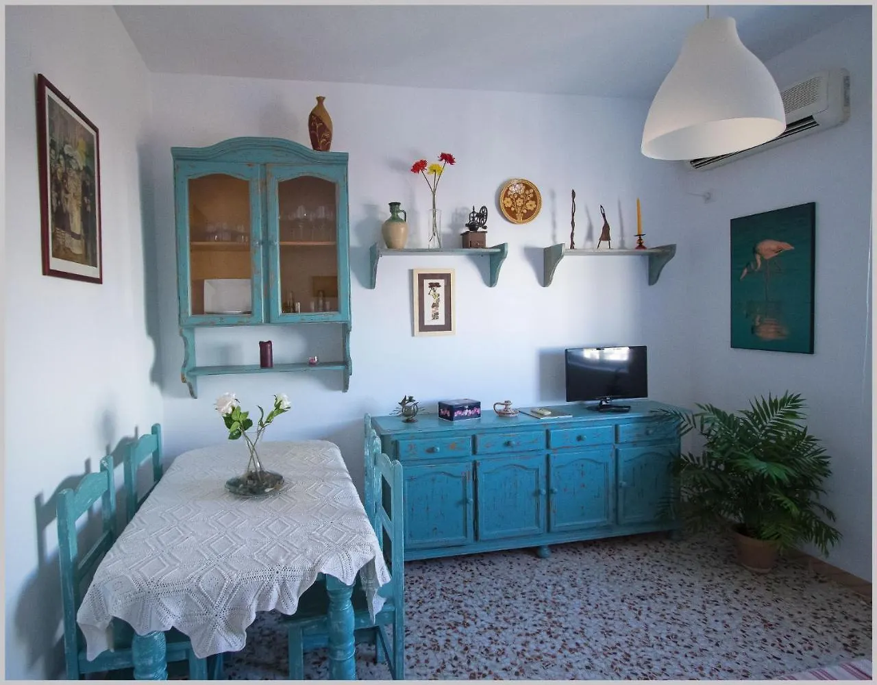 Casa De Los Pajaros Seville